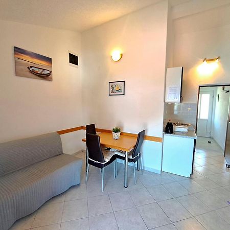 Apartments Toni Trogir Bagian luar foto